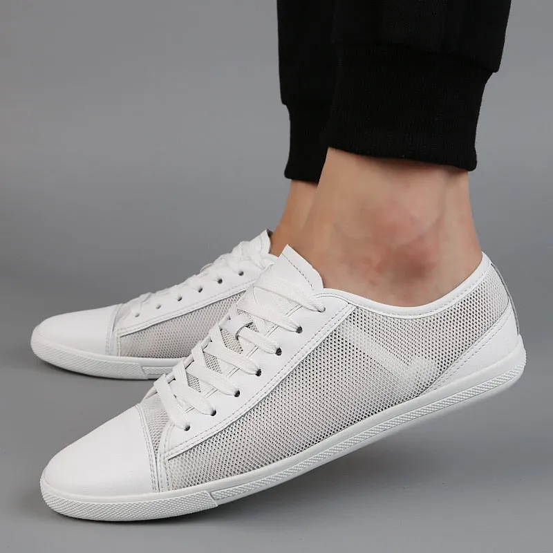 Lightweight Genuine Leather Men's Low Top Sneakers