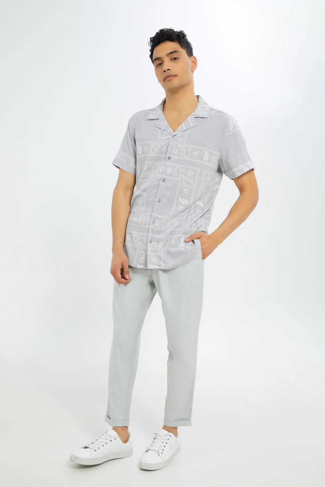 Men Ecru Pull-On Trousers