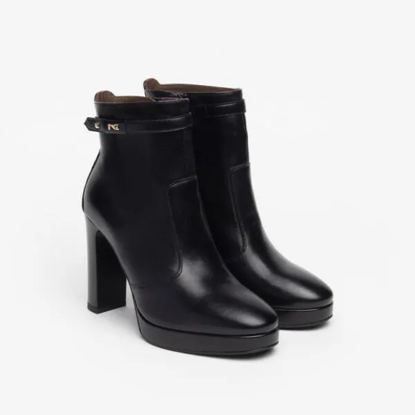 NEROGIARDINI WOMEN ANKLE BOOTS IN BLACK