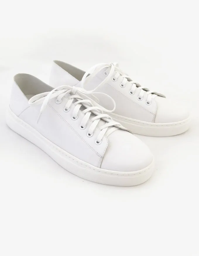 Oskher Sneakers White Leather