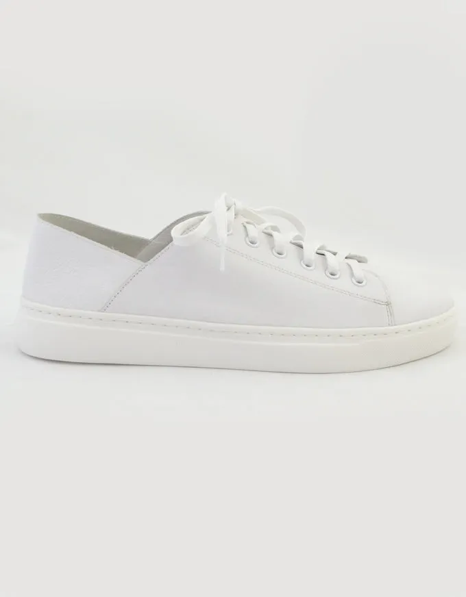 Oskher Sneakers White Leather