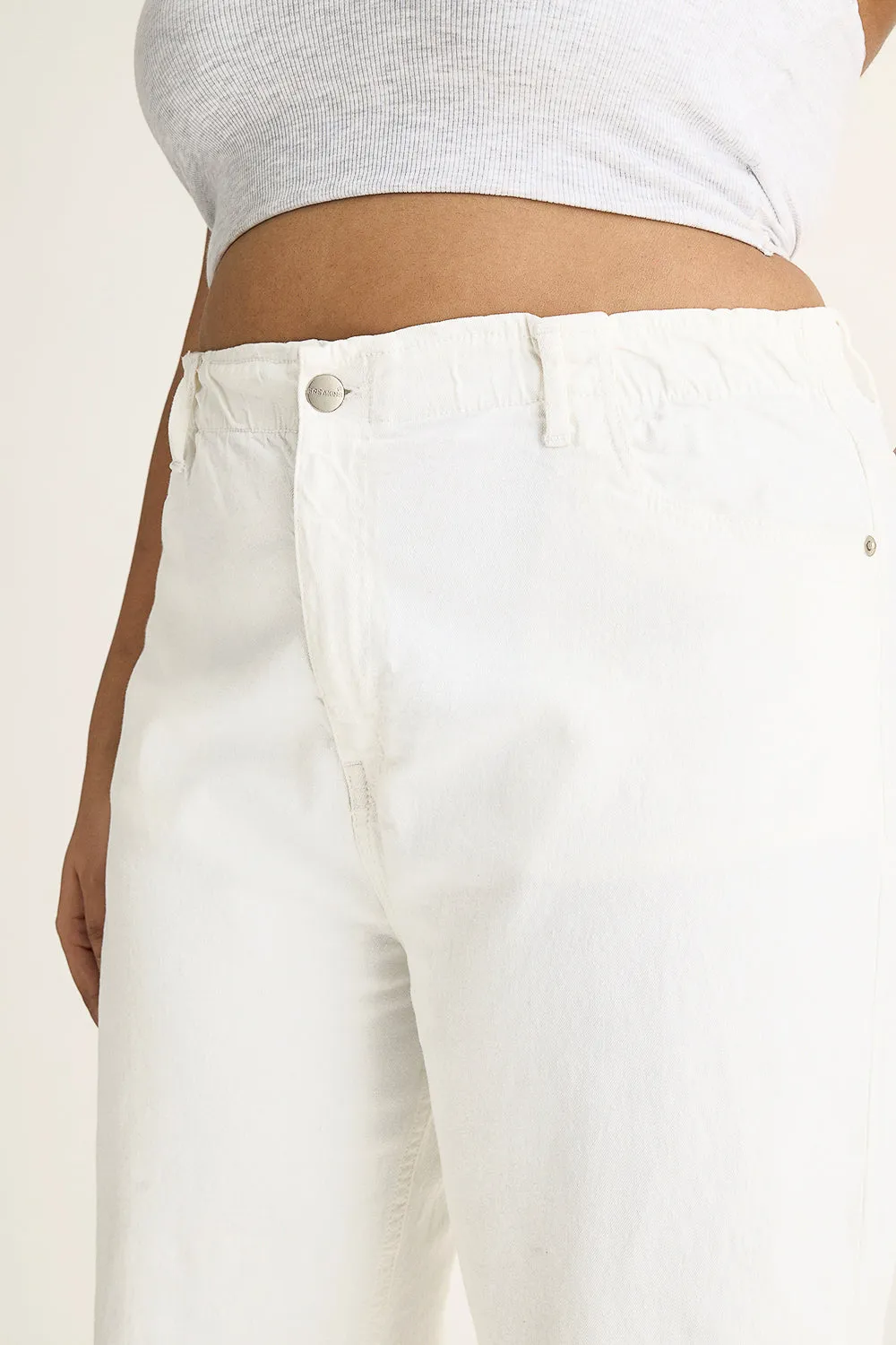 Pearl White Torn Knee Mom Jeans