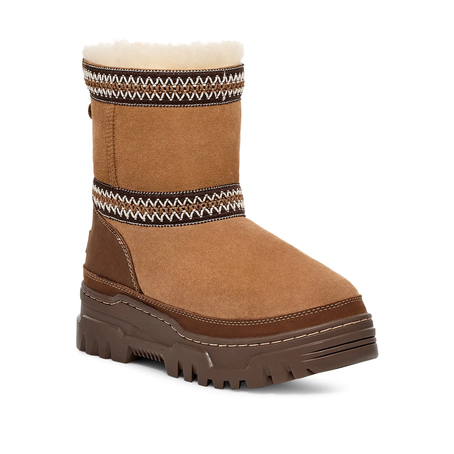 Ugg Women's Classic Mini Trailgazer in Chestnut