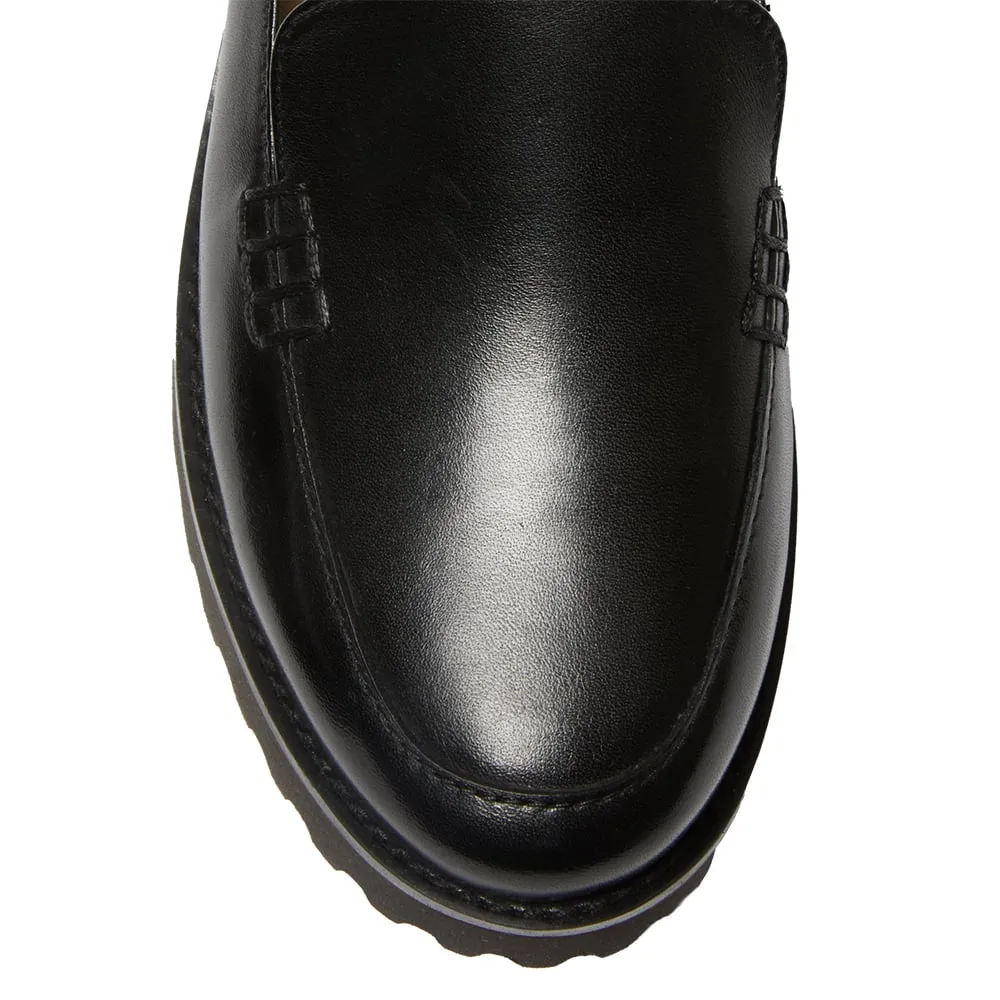 Veanna Loafer in Black Leather