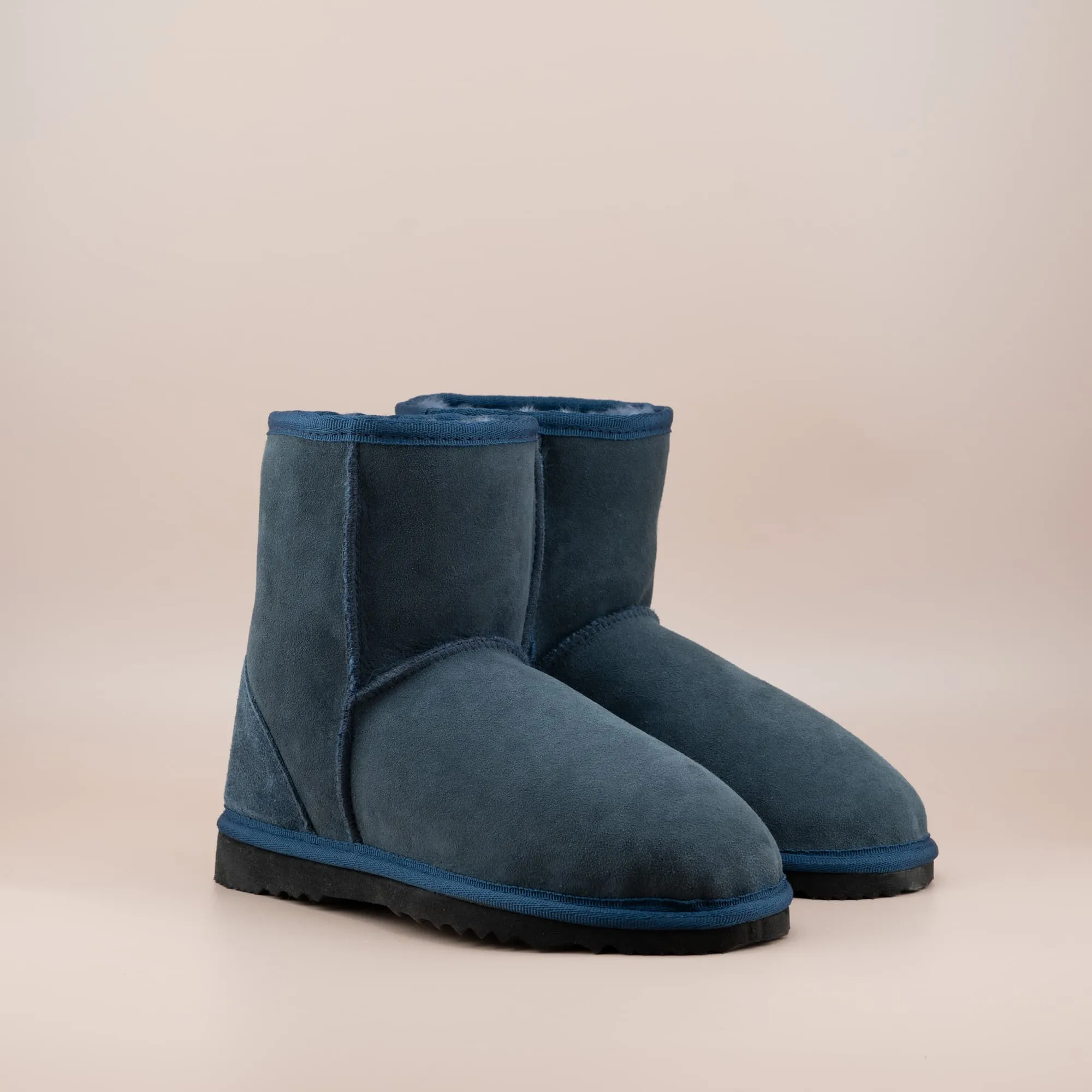 Women's Short Suede Ugg Boot